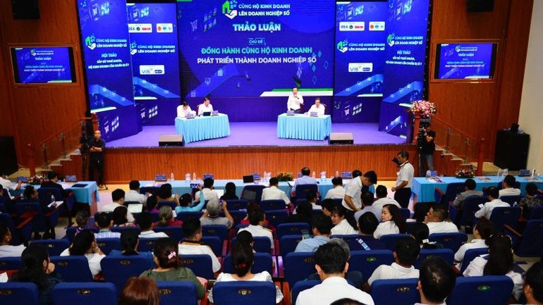 Quang cảnh Hội thảo. (Ảnh: QUANG ĐỊNH) h3-hoi-thao-thue-tt.jpg