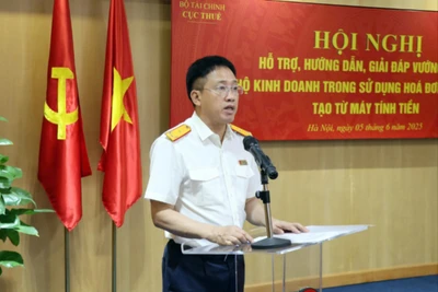 Tích cực hỗ trợ hộ kinh doanh trong việc sử dụng hóa đơn điện tử khởi tạo từ máy tính tiền. 