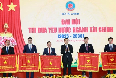 Đại hội Thi đua yêu nước ngành tài chính.