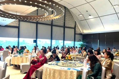 Diễn đàn “Nữ doanh nhân Việt Nam: Bền bỉ-Bứt phá-Tiên phong-Bền vững đồng kiến quốc”.