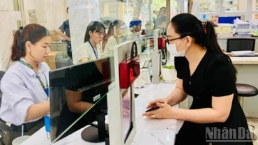 Thủ tướng yêu cầu các bộ, ngành, địa phương tập trung hoàn thành cắt giảm, đơn giản hóa thủ tục hành chính, điều kiện kinh doanh theo các nhiệm vụ được giao tại Nghị quyết số 66/NQ-CP ngày 26/3/2025. (Ảnh: VƯƠNG LÊ)