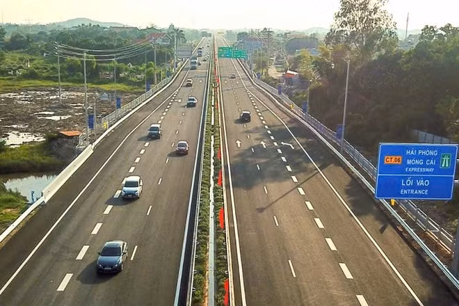 Tuyến cao tốc Vân Đồn-Móng Cái (Quảng Ninh).