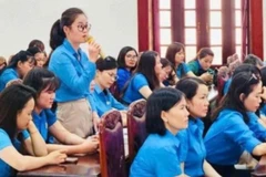 Đoàn viên, người lao động Gia Lai góp ý Luật Công đoàn (sửa đổi). (Ảnh: Báo Nhân Dân)