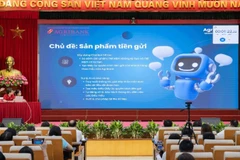 Toàn cảnh hội nghị.