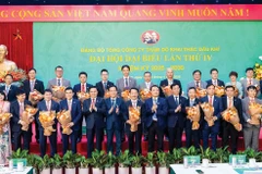 Ban Chấp hành Đảng bộ PVEP khóa IV, nhiệm kỳ 2025-2030 ra mắt đại hội.