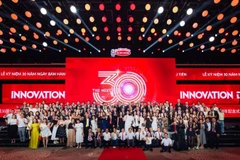 Người tiêu dùng hạnh phúc-Xã hội hạnh phúc-Nhân viên hạnh phúc luôn là kim chỉ nam cho mọi hoạt động của doanh nghiệp.