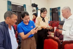 Thông qua các hoạt động hỗ trợ trực tiếp, người dân trên địa bàn dần hình thành thói quen sử dụng công nghệ trong đời sống thường ngày.