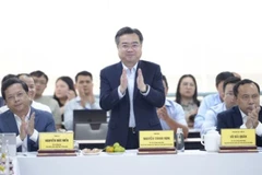 Đồng chí Nguyễn Thanh Nghị, Phó Bí thư Thường trực Thành ủy Thành phố Hồ Chí Minh dự tọa đàm.