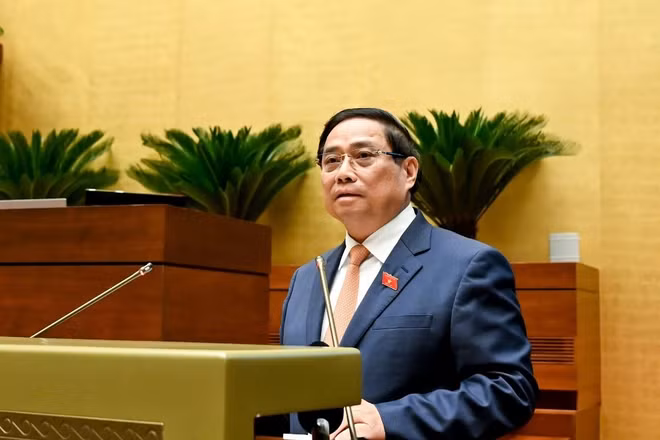 Thủ tướng Chính phủ Phạm Minh Chính trình bày Báo cáo tổng kết công tác tại kỳ hop. (Ảnh: THỦY NGUYÊN)