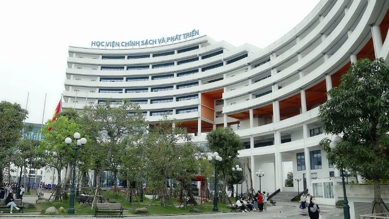 Học viện Chính sách và Phát triển với chiến lược phát triển theo mô hình đại học thông minh.