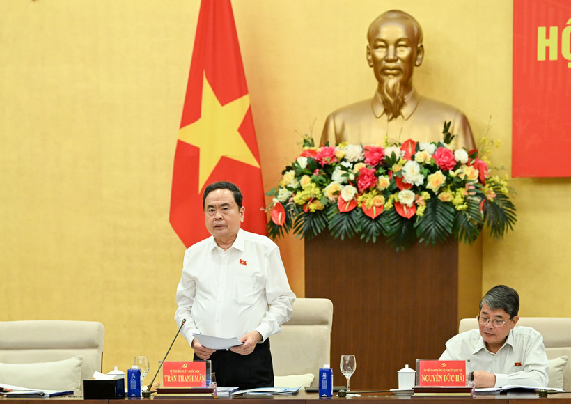Bí thư Đảng ủy Quốc hội, Chủ tịch Quốc hội Trần Thanh Mẫn phát biểu khai mạc hội nghị. (Ảnh Duy Linh)