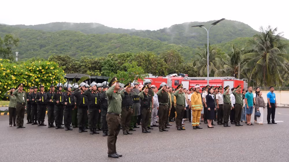 Diễn tập khẩn nguy đối phó với hành vi can thiệp bất hợp pháp vào hoạt động hàng không dân dụng tại Cảng hàng không Côn Đảo năm 2026. (Nguồn: ACV)