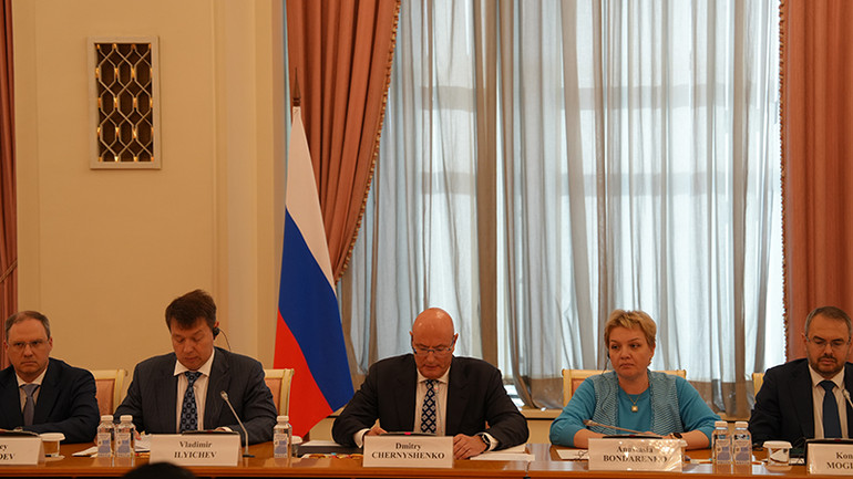 Phó Thủ tướng Dmitry Chernyshenko nhấn mạnh, Việt Nam là đối tác quan trọng, lâu đời của Liên bang Nga. (Ảnh: XUÂN HƯNG)