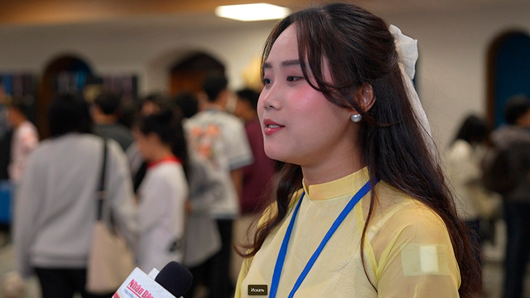 Bạn Đào Thị Minh Anh, sinh viên dự bị Thạc sĩ ngành Quan hệ công chúng tại RUDN. (Ảnh: XUÂN HƯNG)