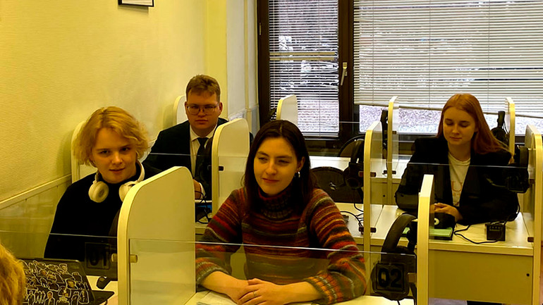 Pavel trong giờ học tiếng Việt tại MGIMO. (Ảnh: NVCC) Pavel trong giờ học tiếng Việt tại MGIMO. (Ảnh: NVCC)