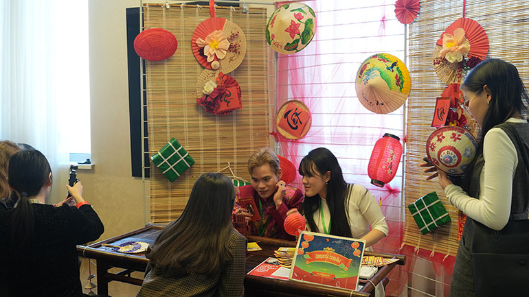 Khu vực giới thiệu các trò chơi dân gian.