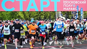 Nhiều giải chạy thu hút hàng nghìn người tham gia. Ảnh: SPUTNIK