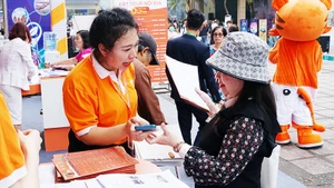 Nhiều chương trình kích cầu du lịch được triển khai ở cả cấp quốc gia và địa phương. Ảnh: BẮC SƠN