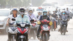 Chất lượng không khí tại Hà Nội ghi nhận các đợt ô nhiễm nghiêm trọng. Ảnh: LÊ MINH