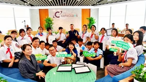 Trao học bổng Coteccons - Saigon Times Foundation 2025