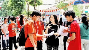 Kết thúc kỳ thi vào lớp 10 THPT công lập