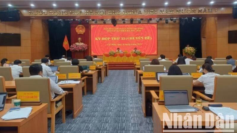 Quang cảnh kỳ họp.