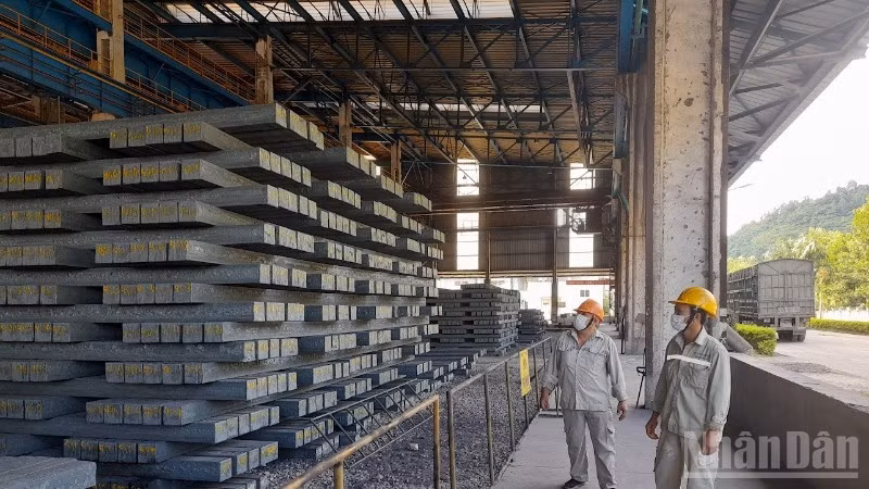 Sản phẩm phôi thép của Công ty cổ phần Gang thép Cao Bằng.