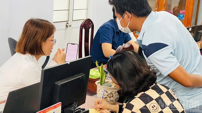 ศูนย์บริการบริหารราชการส่วนท้องถิ่นตำบลภูเถา สนับสนุนให้ประชาชนยื่นใบสมัครผ่านระบบออนไลน์ ndo_br_nophoso-t.jpg