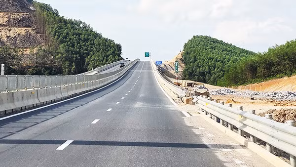 Tỷ lệ giải ngân dự án trọng điểm ngành giao thông đạt 40,7%