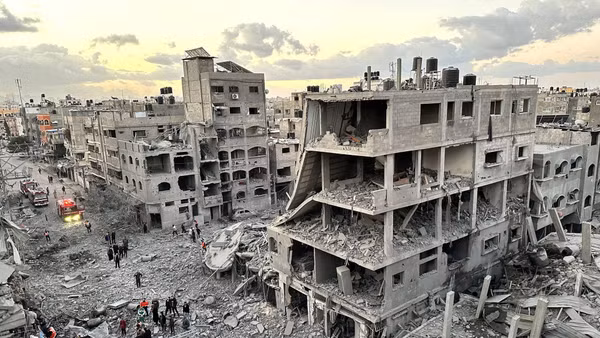 Gaza bị tàn phá nặng nề do xung đột. Ảnh: REUTERS