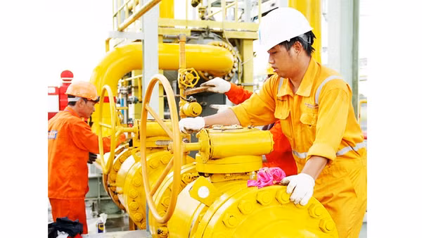 Hơn 10 tỷ USD nhập khẩu nhiên liệu trong bốn tháng