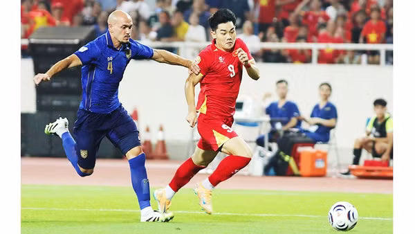 Đội tuyển Việt Nam sẽ tiếp tục gặp đội tuyển Thái Lan tại FIFA ASEAN Cup sắp tới. Ảnh: LÊ MINH