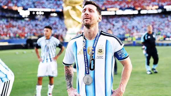 Messi không kìm được cảm xúc sau trận chung kết World Cup 2026.