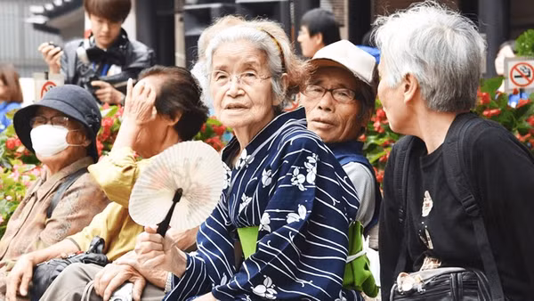 Châu Á đối mặt thách thức già hóa dân số. Ảnh: THE INDEPENDENT 