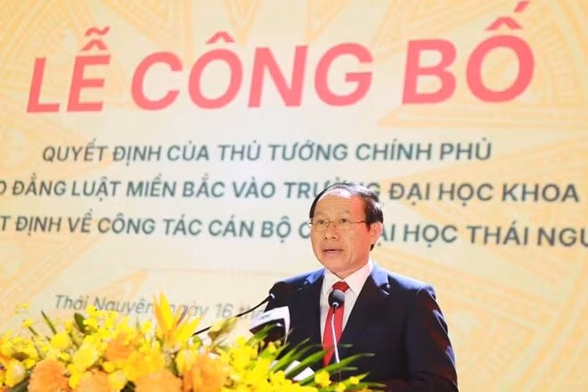 Phó Thủ tướng Lê Tiến Châu phát biểu tại buổi lễ.