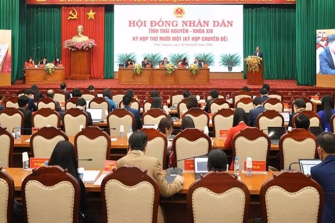 Các kỳ họp của Hội đồng nhân dân tỉnh Thái Nguyên được tổ chức kịp thời nhằm thúc đẩy kinh tế-xã hội của tỉnh.