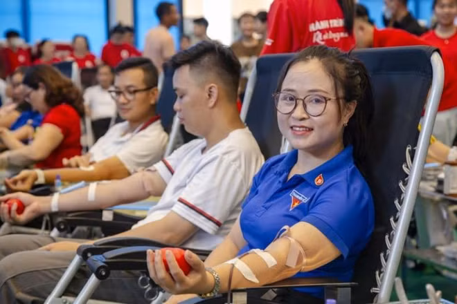 Hiến máu tình nguyện đã trở thành một phong trào phát triển sâu rộng trong cộng đồng.
