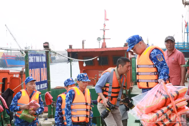 Không chỉ đấu tranh, triển khai các biện pháp nghiệp vụ, Đoàn Đặc nhiệm Phòng, chống tội phạm ma túy số 1 còn chú trọng công tác tuyên truyền, vận động nhân dân.