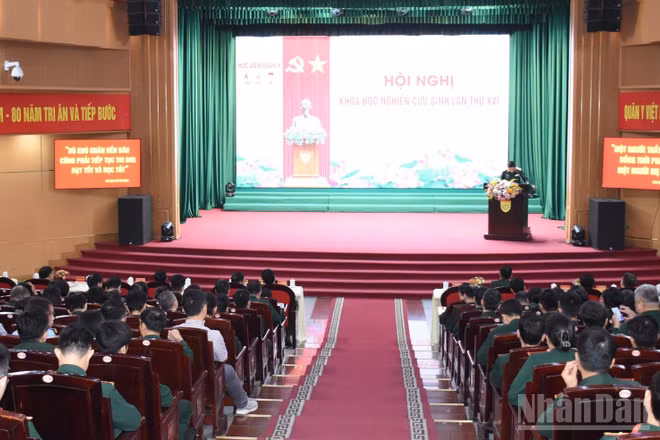 Quang cảnh hội nghị. 
