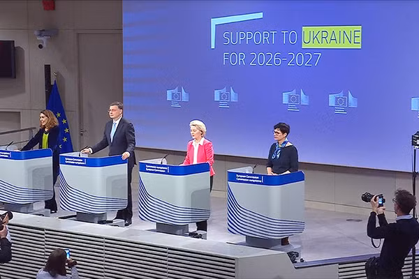 Các lãnh đạo châu Âu họp báo ngày 14/1 sau khi công bố hỗ trợ tài chính cho Ukraine. Ảnh | EUnews