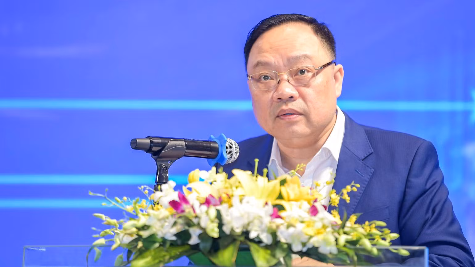 ong-pham-anh-tuan-nhnn-9386.jpg