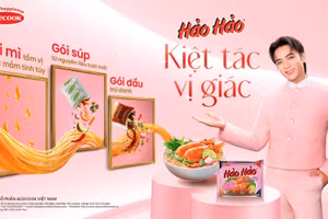 Các gói gia vị chính là bí quyết làm nên hương vị tôm chua cay đặc trưng của Hảo Hảo. (Ảnh: Acecook)