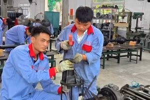 Việc lựa chọn học nghề giúp giảm tải kỳ thi vào THPT và đáp ứng nhu cầu nhân lực cho thị trường lao động.