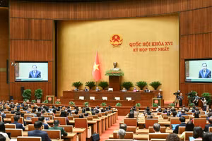 Quang cảnh phiên bế mạc Kỳ họp thứ nhất, Quốc hội khóa XVI. (Ảnh: DUY LINH)