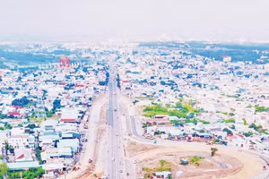 Hiện chủ đầu tư Dự án thành phần 1, cao tốc Biên Hòa - Vũng Tàu đang khẩn trương hoàn thiện các hạng mục còn lại phục vụ mục tiêu thông xe trước ngày 18/5/2026.
