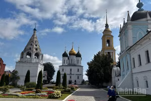 Kolomna trải qua bao thời gian vẫn giữ được nét duyên dáng cổ kính. (Ảnh: THÙY VÂN)