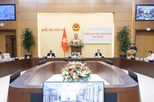 Phiên họp toàn thể lần thứ 4 Ủy ban Văn hóa và Xã hội, tháng 11/2025. (Ảnh: Quochoi.vn)