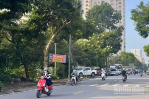 Dự báo khu vực Hà Nội ngày nắng, chiều tối và đêm có mưa vừa và dông. (Ảnh minh họa: Đ.T)