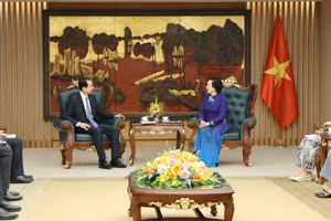 Bí thư Trung ương Đảng, Phó Thủ tướng Chính phủ Phạm Thị Thanh Trà tiếp Đại sứ Trung Quốc tại Việt Nam Hà Vĩ. ( Ảnh: chinhphu.vn/Thu Giang)