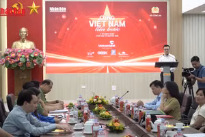 [Video] Lễ công bố hoạt động đi bộ toàn quốc "Cùng Việt Nam tiến bước"